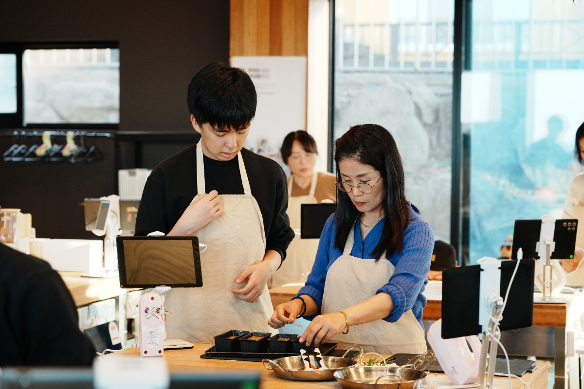 KakaoTalk_20251201_111738683_06